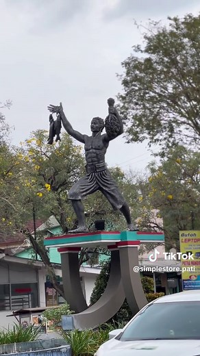 Kamera 14 Pro: Zoom 3x Hasil Sinematik