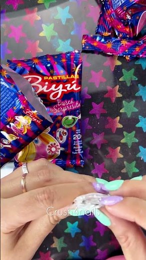 I open candy with Surprise Jewels, which was your favorite?