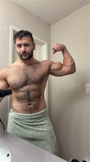 After shower:) #fitness #gym #motivation #lgbt #bisexual