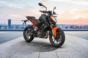 KTM 200 Duke vs KTM 250 Duke - Compare Prices, Specs, Features