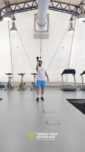 134. KB shoulder carry 90°