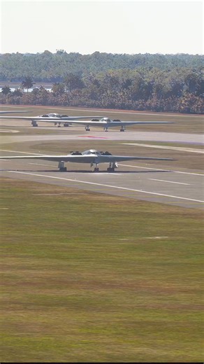 United States B-2 bomber gets Engine Fire on take off emergency #aviation #usa #b2 #emergency | US Aviation TV