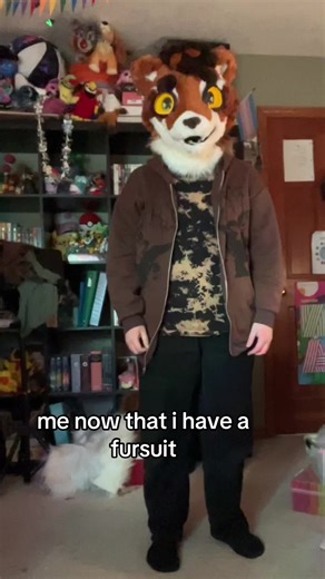 Showcasing My Finished Fursuit Head