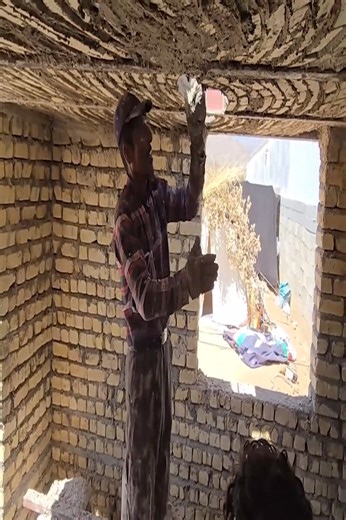 Building Grandma's dream roof, brick by brick! 🧱🏠 #GrandmasHouse #BrickByBrick #viralreels #trendingvideos | Beautiful Life