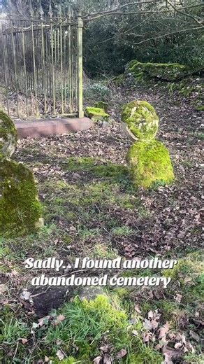 Yesterday I sadly stumbled across another abandoned cemetery and this one really caught my attention due to it being hidden, and the only way I could describe how it felt when walking around was mysteriously energised. I will be returning soon as It was a spontaneous find and I am drawn to exploring more. #oldgraves #history #oldgravestone #abandoned #abandonedgraveyard