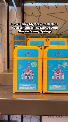 New Disney Mystery Trash Cans have arrived at The Disney Drop Shop in Disney Springs! ♻️✨ These tiny themed cans are SO cute — I honestly can’t pick a favorite! Which one are you hoping to pull? 😍🗑️ $14.99 each (no discounts or returns) #disneyworld #disneyprings #disneymerchandise #Disneymerch #DisneySouvenirs | Disney for Foodies