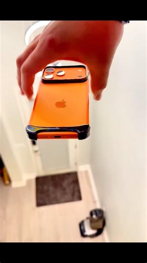 iPhone 17 drop test 😱😳😳 #mobile #smartphone #droptest