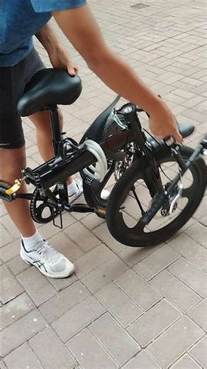 1 min to assemble foldable bike #trendingshorts #hongkong