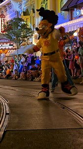 Goofy's son Max dressed as Powerline from A Goofy Movie! Parade at Magic Kingdom, Disney World! | Amy's Magic & Miles Travel Blog