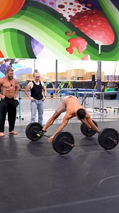 Sexy And Flexi 💪 | Jujimufu