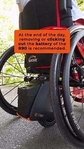 Make the most of your Empulse R90’s battery life with these quick tips! Save this post for later to keep it performing at its best! 😎👇 🔸For optimal performance, we recommend removing or ‘clicking out’ the battery at the end of the day. 🔋 Remember, the button on top of the R90 controls the Wheel Up / Down – it’s not a power button, so it will not switch the device on or off. Audible sounds 🧏🏻 and the blue LED light will indicate whether the wheel is up or down, as shown in the video. When y