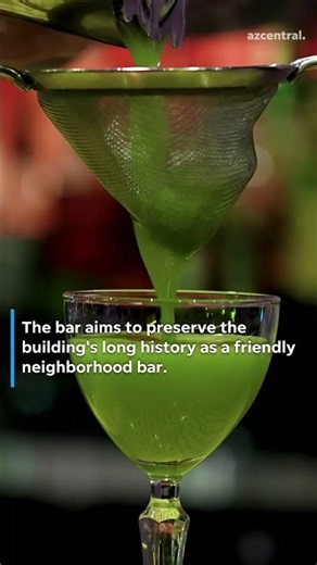 Sunny's Lounge named one of the best bars in the US. Look inside