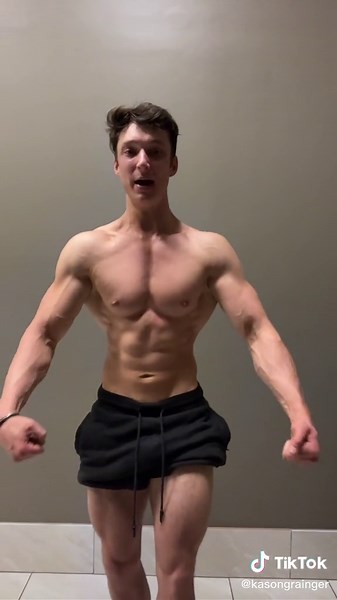 Bodybuilding Transformation: Muscular Physique Showcase