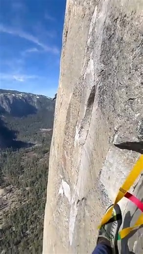 11K views · 78 reactions | King Swing on El Capitan!” is one of the most iconic moves in Yosemite climbing—part of the Nose route. Massive exposure, big pendulum, pure adventure. #KingSwing #elcapitan #yosemite #climbing #adventure ( Credit: @GravityLabz ) | Abdellah el hadad | Facebook