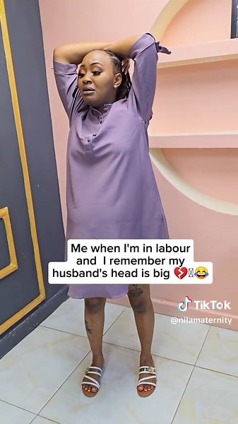 Maternity Fashion: The Best Breastfeeding Dresses