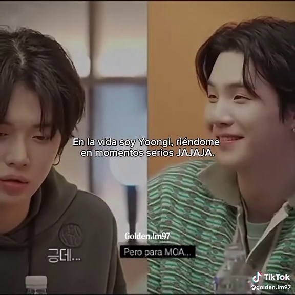 Yoongi,te entiendo perfectamente JAJA😭🤣🤣🤣 #minyoongi #btsmemes #bts #yoongi #jungkookbts En la vida soy Yoongi, riéndome en momentos serios JAJAJ 🤣🤣
