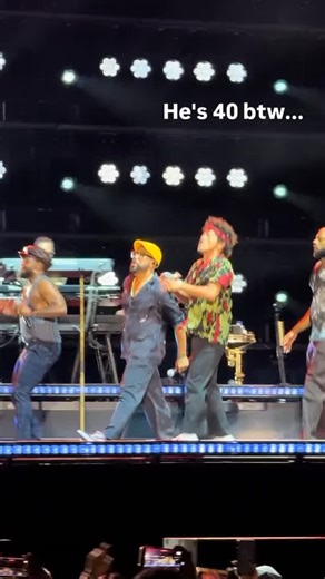 ‎𝑩𝒓𝒖𝒏𝒐 𝑴𝒂𝒓𝒔 ✦برونو مارس‎ on Instagram‎: "Bruno Mars is a 16x GRAMMY®-winning global superstar, singer, songwriter, multi-instrumentalist, producer, and one of the most-streamed artists in the world. Known for his showmanship and chart-toppers, Bruno has set a number of records throughout his career, including becoming the first artist ever to hit 150 million monthly listeners on Spotify, appearing on two of the fastest songs to reach one billion streams. Since launching a string of hits