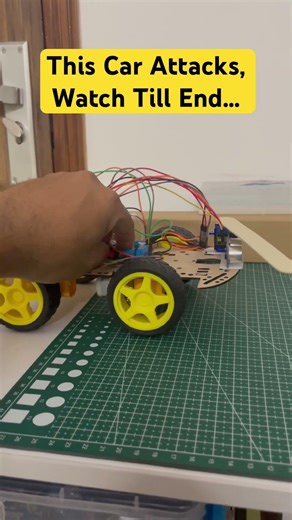 I made an Arduino car that removes obstacles… wait till the end 😱#arduino #robot #electronics #diy