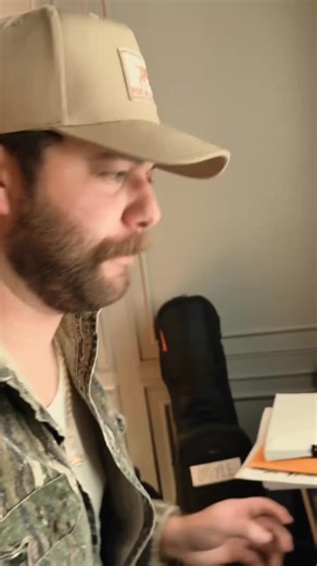 We’re giving away a signed setlist and T-shirt at every show! Keep an ear out during my set each night to find out how to win. #countrymusic #ontour
