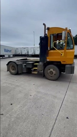 Swift Transportation Walmart dedicated Kenworth T680 next gen