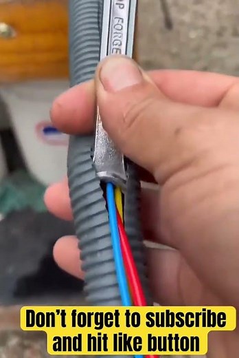 Easy way to put cables in. Как вложить кабеля в гофру #hacktool #tools4life #building #buildings