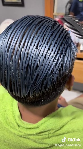 Ash Blue Hair Color for Men - Trendy Highlights and Dye Ideas