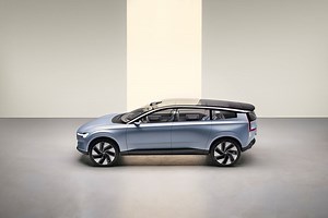 Volvo's new EX90 EV will offer bi-directional charging