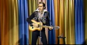 Andy Kaufman Nails An Elvis Presley Impersonation While On The Tonight Show In 1977