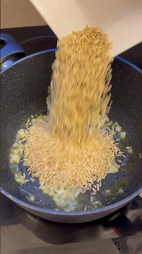 Risotto zucchine e zafferano