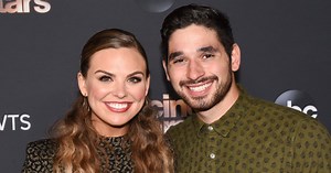 Bachelor Nation Congratulates Hannah Brown for Winning 'DWTS'
