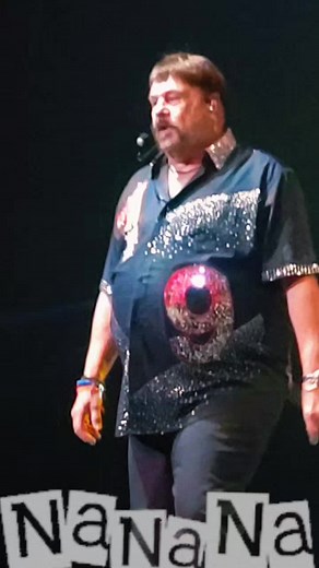 KC Sunshine Band Live Concert: Give It Up 80's Hit Song