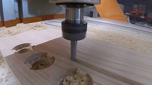 Milling some Red Oak today. #Stepcraft Q.204 #CNC with a 3/8" Amana End Mill - .45" Pass depth at 55 mm/sec. Its nice to cut through a 3/4" hardwood board in 2 passes! | Stepcraft Inc.