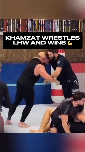 Khamzat Chimaev wrestles light heavyweight 👀