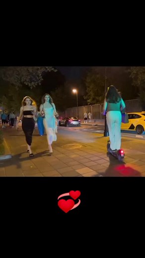 Mariana Matrix: Chicas Hermosas de Europa y Rusia