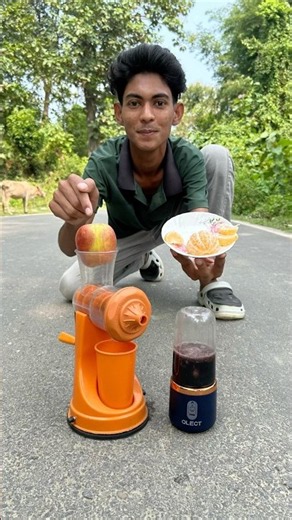 Hand Juicer Machine Vs Electric Portable Juicer Machine Fresh Juice Making Test🍎🍊🥤