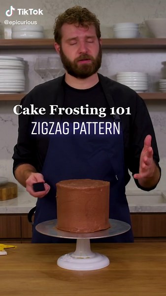 Easy Cake Decorating Ideas Without Using a Piping Bag