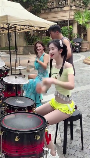 #drumset #drummer #femaledrummer #drums #NiuNiudrumset #Memories can only be reminisced