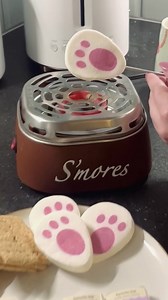 Let's make bunny s'mores! Create this fun dessert for everyone to share this weekend! 🤍 | Nostalgia