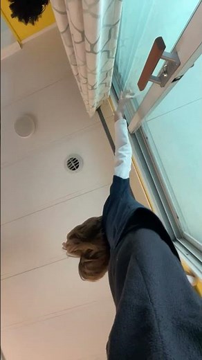 Oh no I pooped my pants