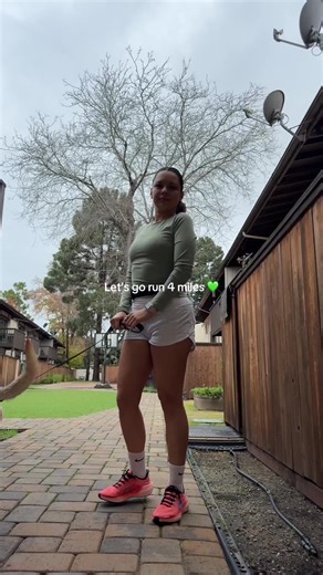 First Sunday Run of the Year 🤌🏽 #girlswhorun #nikerunning #marathontraining #foryoupage