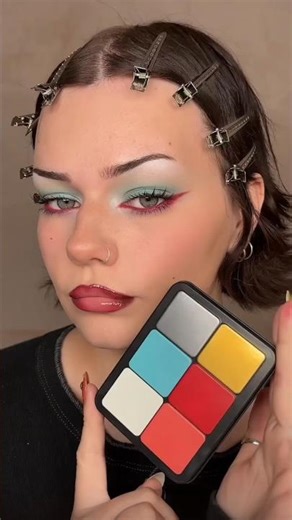 Colorful Eyeshadow Look 🌈✨#shorts #eyeshadowtutorial #eyeshadowidea