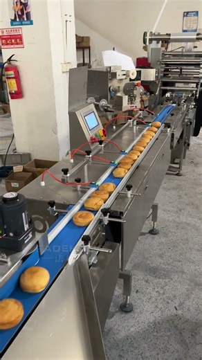 Automatic bread packing machine line #packingmachinemanufacturer