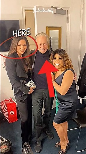 Michael Douglas & Catherine Zeta Jones At Backstage Of A Show🔥