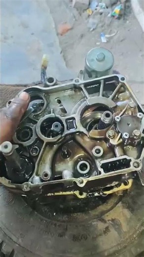 #hero #passion #pro #hfdeluxe #honda #splendor #motorcycle #engine #clutch #bike