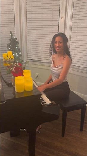🥜 Linus and Lucy Peanuts Theme Song Vince Guaraldi 🎶🎄✨ #pianocover #peanuts #peanutstheme #piano