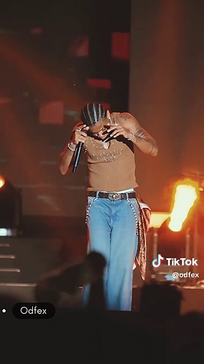 KiDi's Slomo Video Highlights Talent and Collaboration