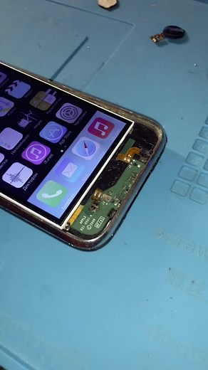 Smartphone Screen Repair Process: Step-by-Step Guide