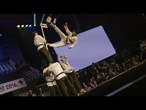 Intense 1v1 Freestyle Kicking Competition | Red Bull Kick It