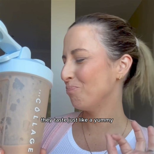 The SECRET to effortless weight loss with ✨ Glow Shakes ✨ ✅ Targets belly fat and boosts metabolism ✅ Curbs cravings and suppresses appetite ✅ Packed with Hydrolysed Collagen Peptides for glowing hair, skin and nails ✅ No gross aftertaste, creamy and keeps you full Available in your favourite classic milkshake flavours🥤 Shop Australia’s #1 meal replacement shakes! Thousands of Australian women have experienced real results and found new confidence with Glow Shakes. Are you next? 👇 | The Collag
