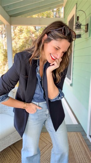 Emily Jane Johnston on Instagram: "“Do the denims have to match?!” - the question I get asked every time I talk about wearing double denim. I will always tell you “heck no.” But, I thought I’d actually show you how much fun it is when those denims sit on two ends of the color spectrum! Comment SHOP below to receive a DM with the link to this post https://liketk.it/5Tl0V"